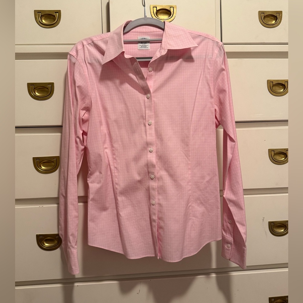 Brooks Brothers Fitted Pink and White Checkered Shirt